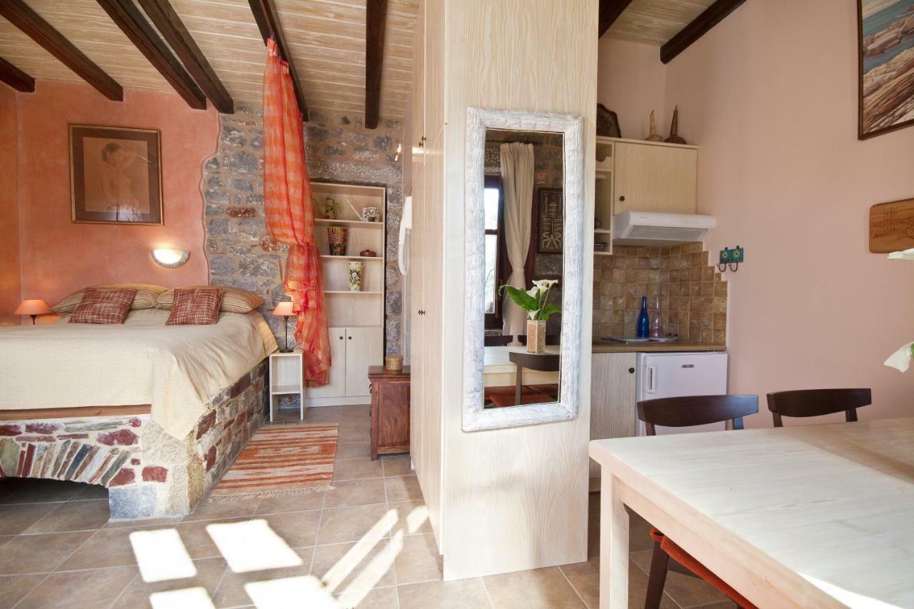Elixirion Guest House Karavostásion Extérieur photo